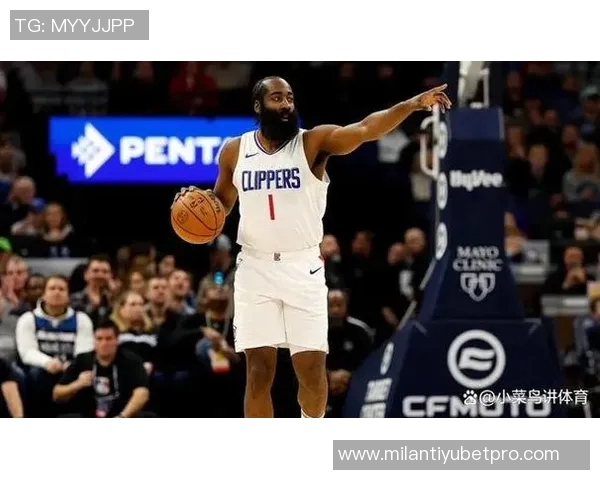 卢指导盛赞哈登表现出色称其面对换防迅速发起进攻